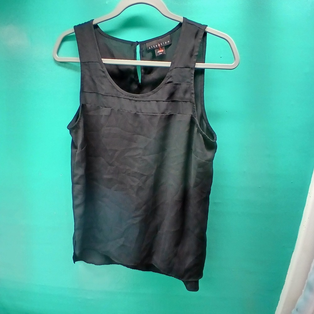 Attention Sleeveless Blouse Medium Black Pleated Scoop Neck Office Chic Workwear